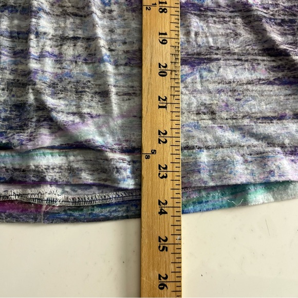 Jess and Jane Artsy Abstract RhinestoneV Neck Lightweight Colorful Blouse Sz XL - Picture 6 of 6